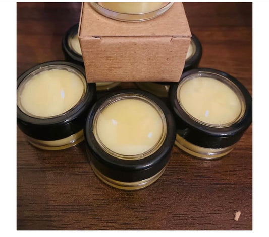 Vegan lip balm